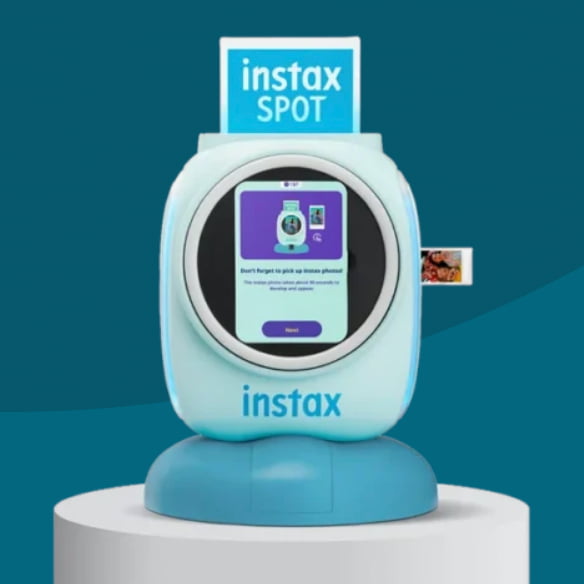 instax SPOT™